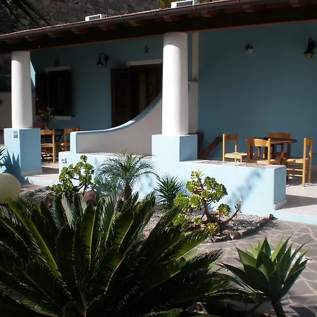 Eolie Per Vacanze Lägenhet *